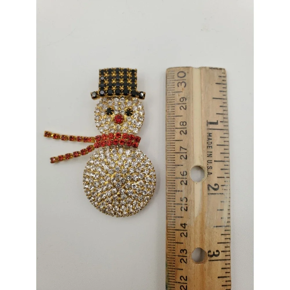 Vtg High End Rhinestone Ice Snowman w Moving Red Scarf Xmas Brooch Pin